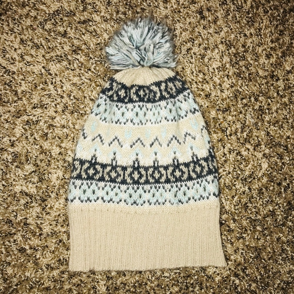 Pom Pom Hat